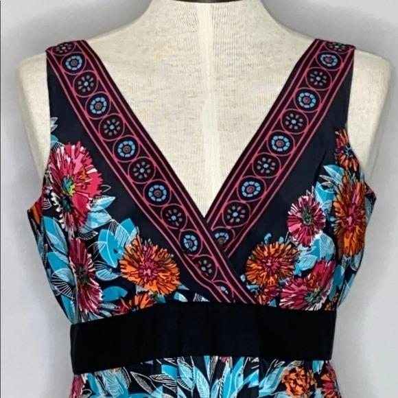 ECI New York Silk Sleeveless Surplice Floral Dress - Picture 2 of 6